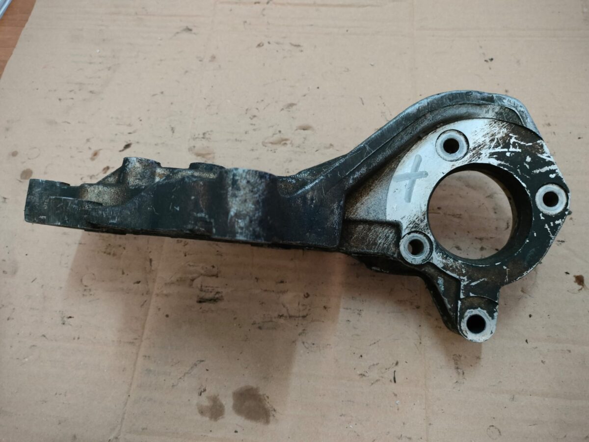 staffa supporto motore per alfa romeo 147 156 388039222145 3 staffa supporto motore per alfa romeo 147 156