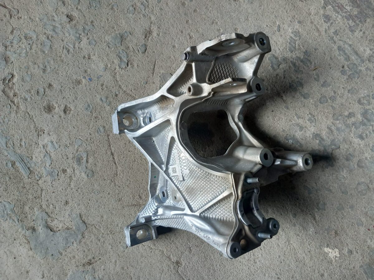 supporto motore sx per audi a4 avant 8w5 2017 8w0399295e 388039221435 3 supporto motore sx per audi a4 avant (8w5) 2017 8w0399295e