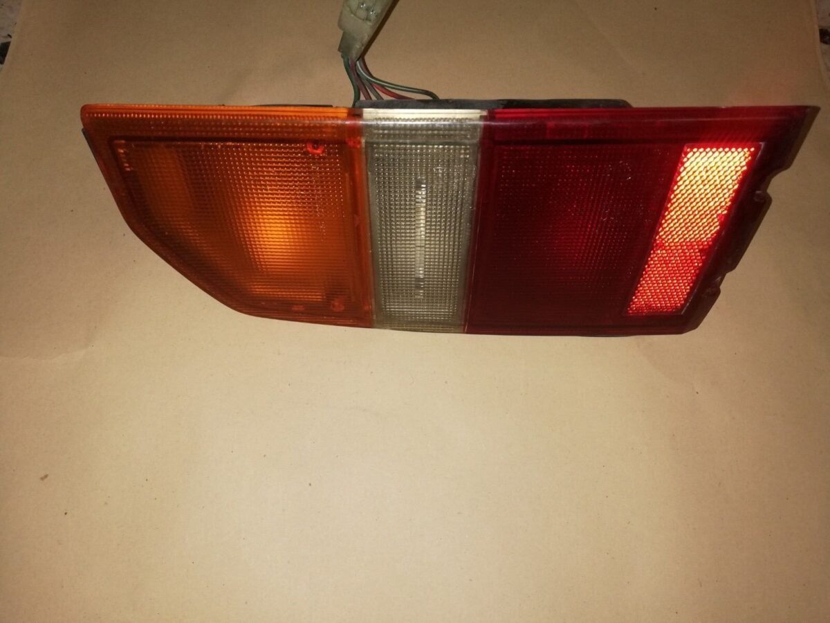 fanale luce post sx per suzuki vitara et ta 19881999 132888167246 fanale luce post sx per suzuki vitara (et, ta) 1988>1999