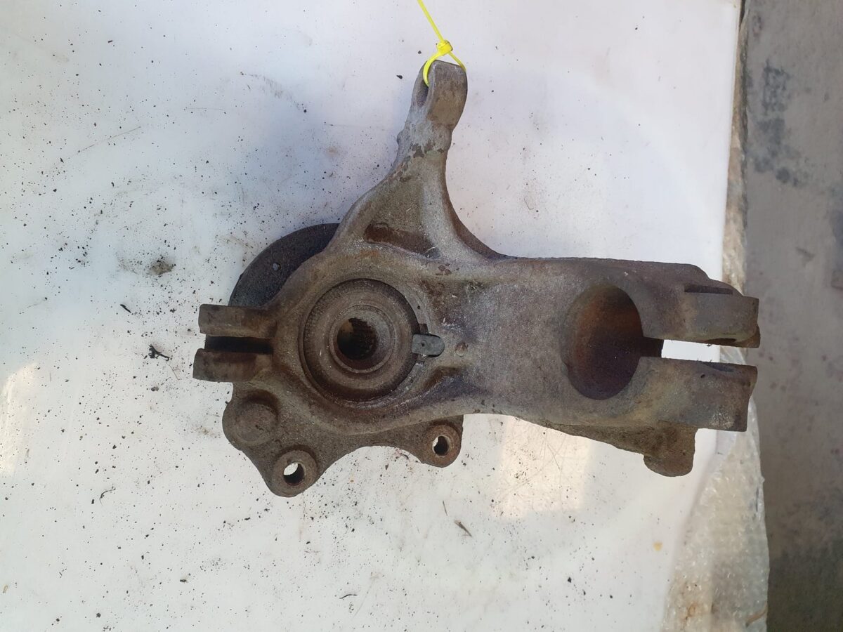 fusello montante per 207 i serie anteriore sx 388039221296 fusello montante per 207 i serie anteriore sx