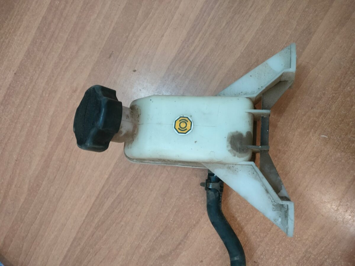 serbatoio liquido freni per kia picanto 2004 2011 388039221866 serbatoio liquido freni per kia picanto 2004-2011