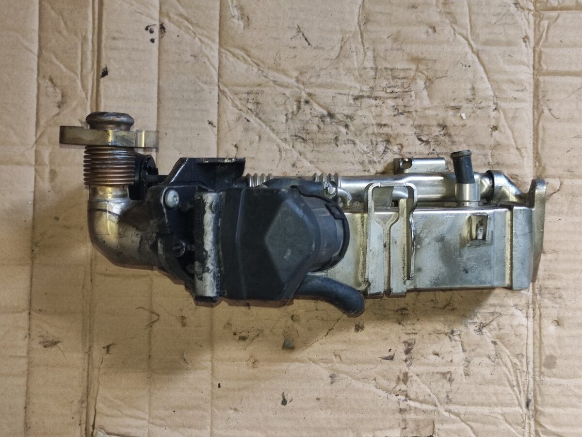 valvola egr per bmw 3 e91 2003 2010 388039214176 4 valvola egr per bmw 3 e91 2003-2010