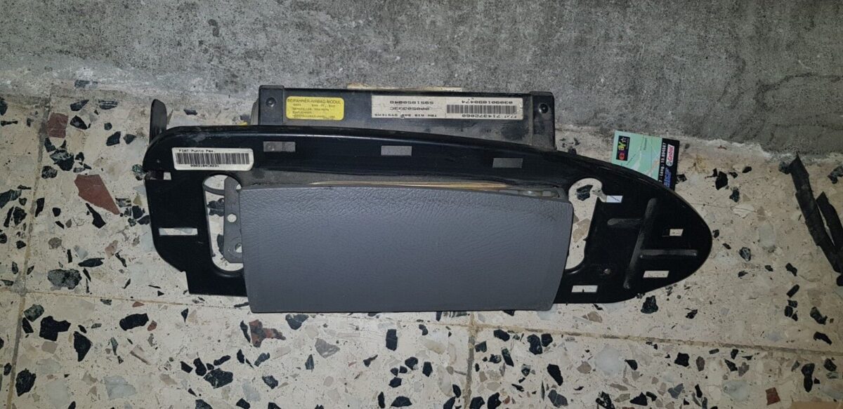 airbag lato passeggero per fiat punto 93 97 originale cod 714372060 142947395647 airbag lato passeggero per fiat punto 93 97 originale cod 714372060