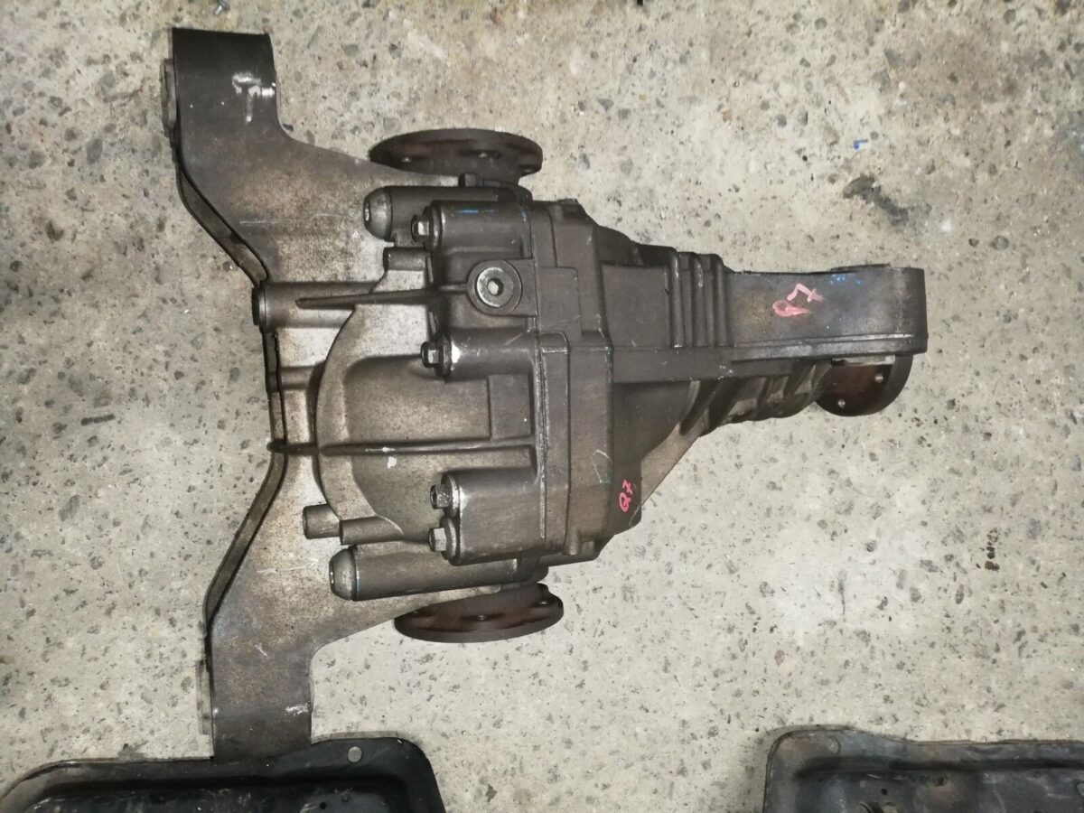 differenziale per audi q7 142883412677 differenziale per audi q7