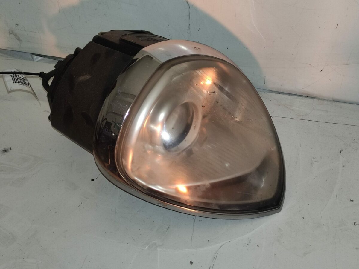 faro fanale destro per lancia thesis 373426855987 2 scaled faro fanale destro per lancia thesis