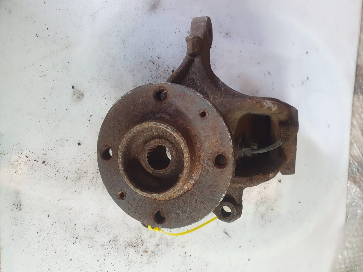 fusello montante per 207 anteriore dx 388039221337 fusello montante per 207 anteriore dx