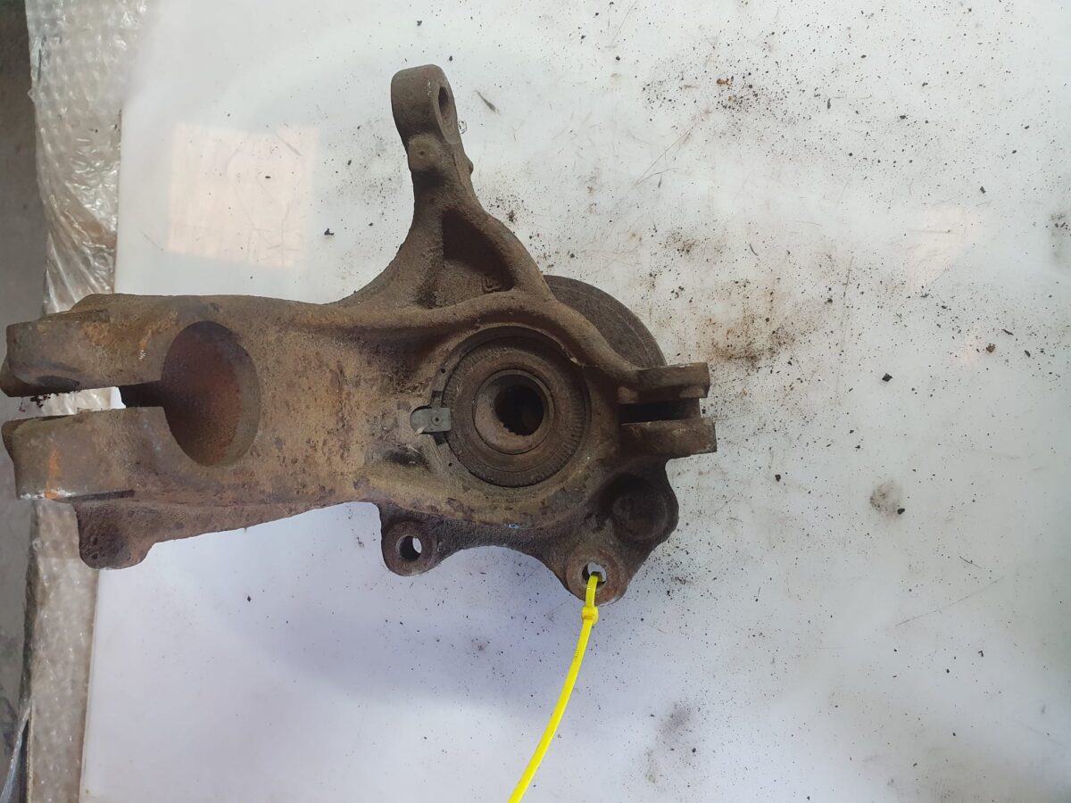 fusello montante per 207 anteriore dx 388039221337 3 rotated fusello montante per 207 anteriore dx