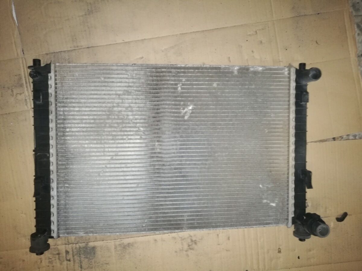 radiatore raffreddamento motore per ford fiesta v fusion 14 tdci mazda 2 dy 132993929587 radiatore raffreddamento motore per ford fiesta v fusion 1.4 tdci mazda 2 (dy)