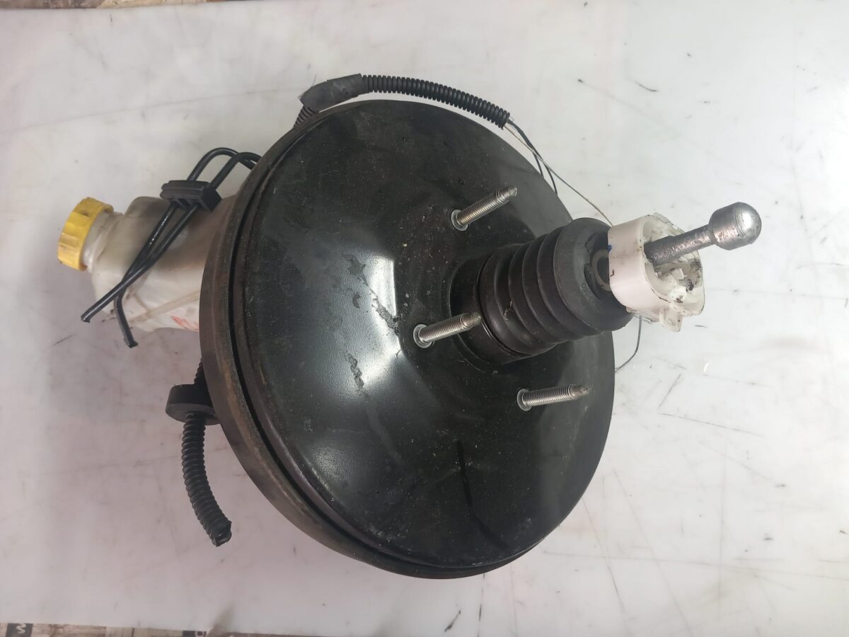 servofreno completo per fiat grande punto evo 12 completo di pompa e vaschetta 388039221637 3 servofreno completo per fiat grande punto evo 1.2 completo di pompa e vaschetta