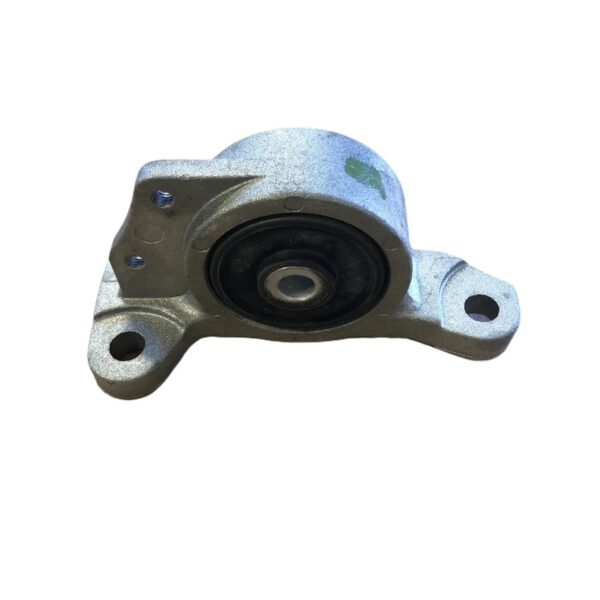 STAFFA SUPPORTO MOTORE FIAT CROMA