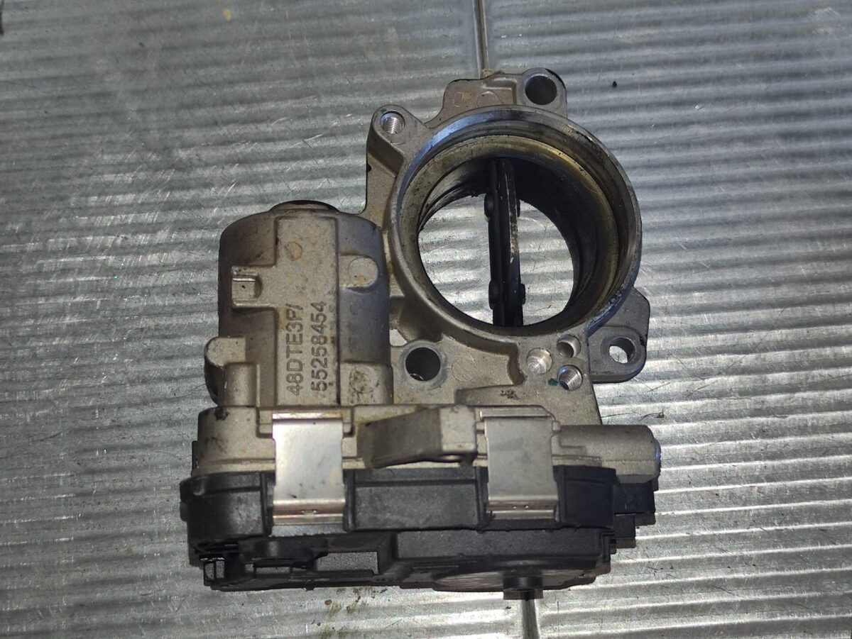 corpo farfallato per giulietta tipo 2 giulia 500x doblo cargo renegade suv tipo 373450542598 2 corpo farfallato per giulietta tipo 2 giulia 500x doblo cargo renegade suv tipo