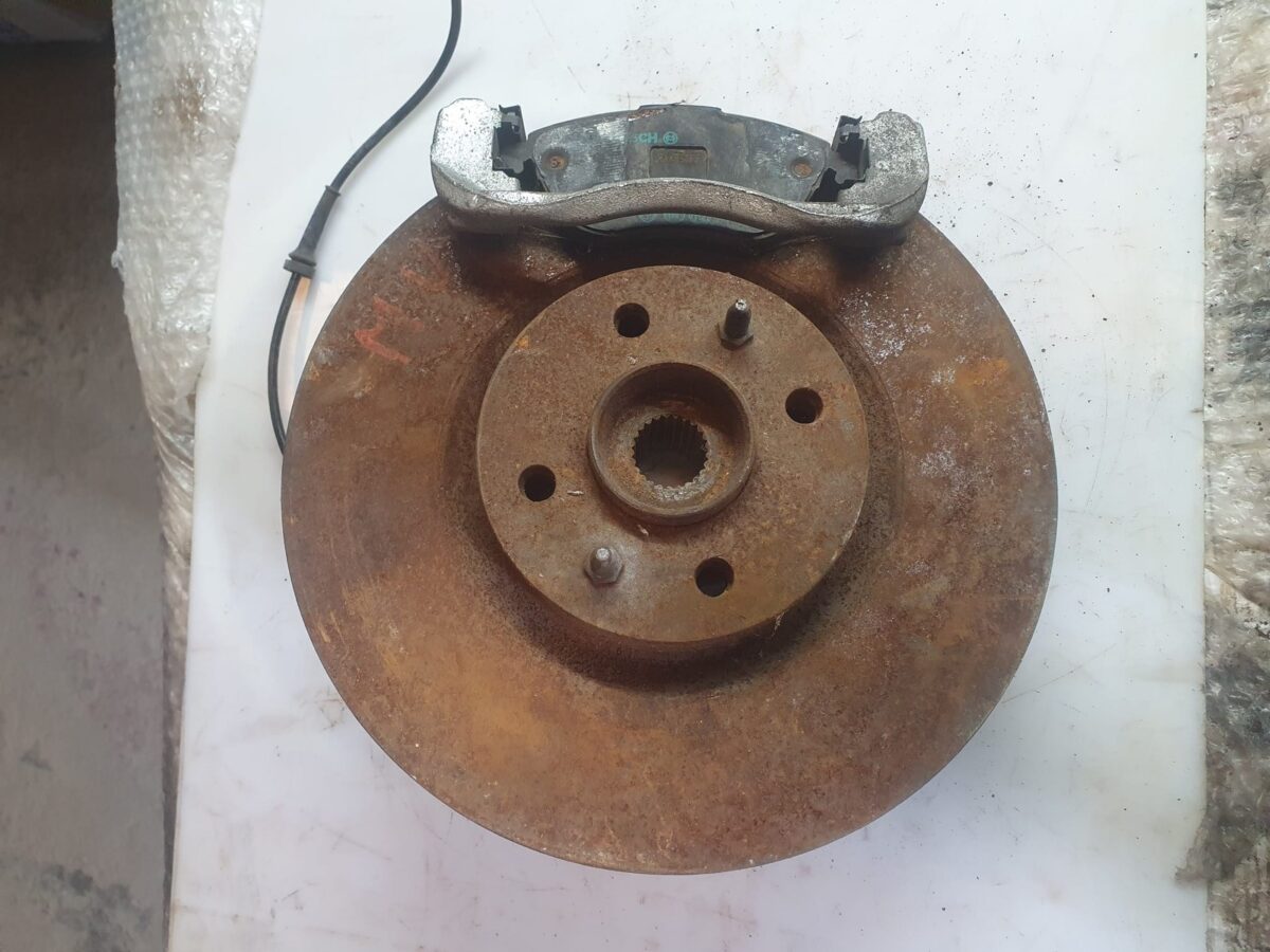 fusello montante per musa anteriore dx 388039221368 fusello montante per musa anteriore dx
