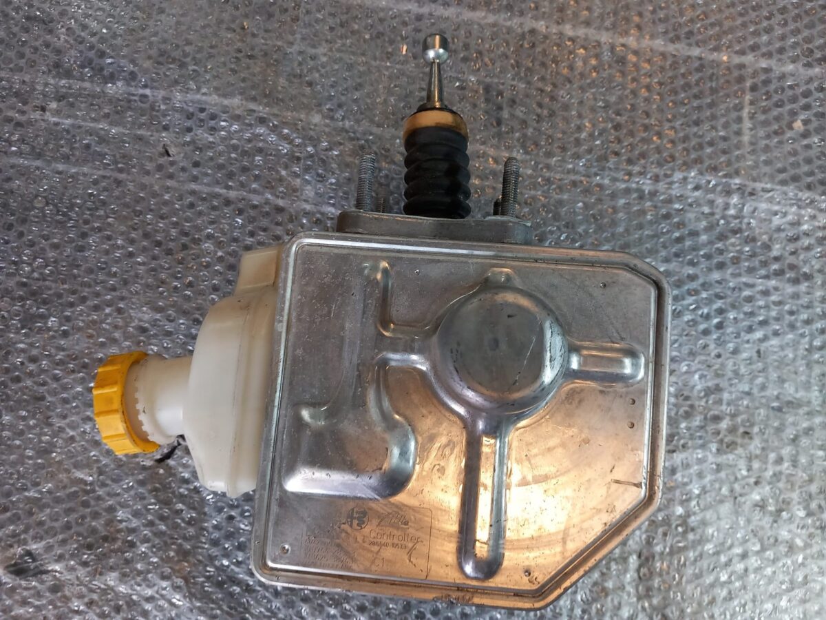 pompa abs per alfa romeo giulia 16 201 005055329600 10120207274 285540 388039221138 pompa abs per alfa romeo giulia (16>) 201 005055329600 // 10120207274 // 285540