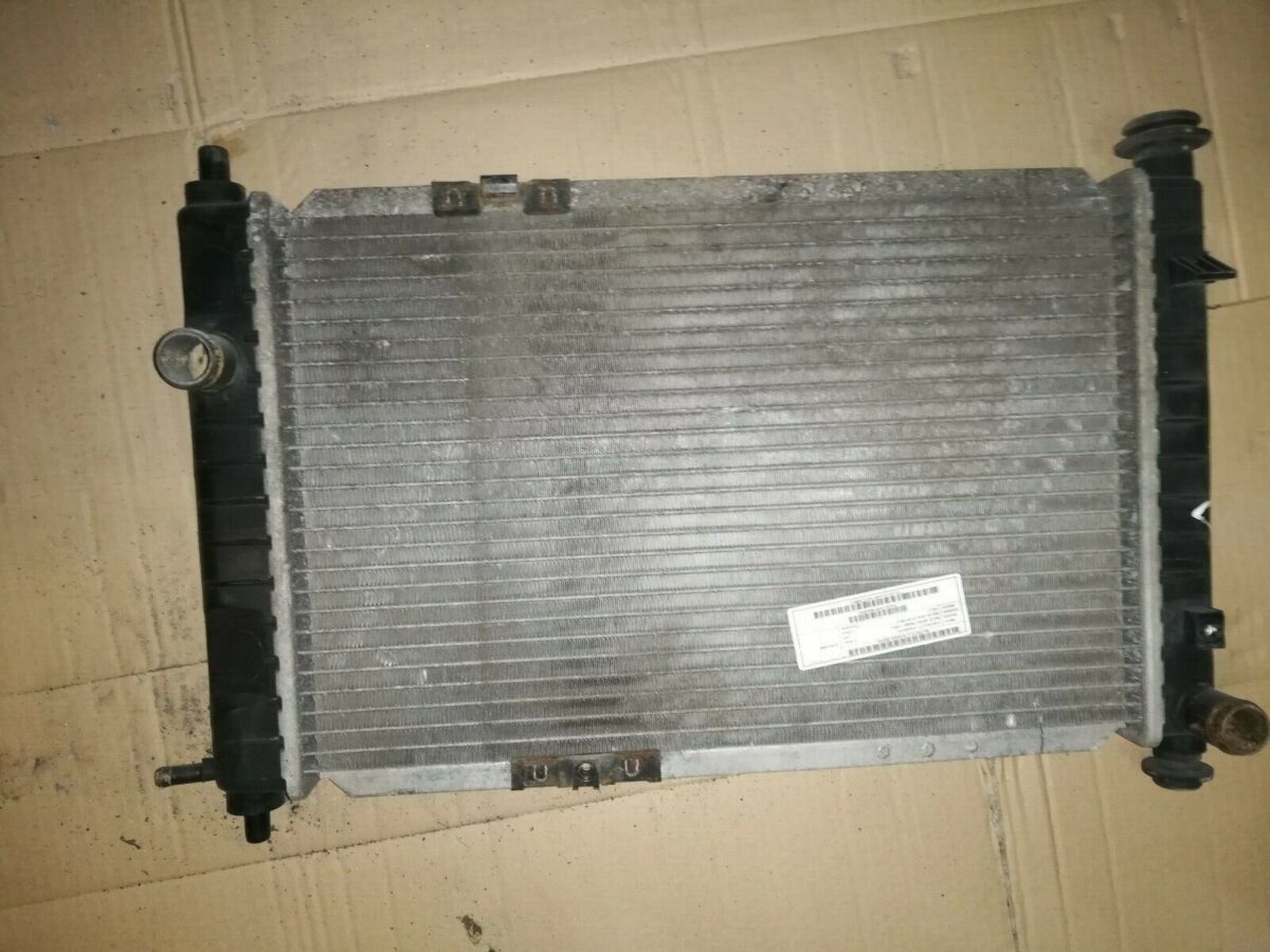 radiatore raffreddamento motore per daewoo matiz m100 m150 08 143177281328 radiatore raffreddamento motore per daewoo matiz (m100, m150): 0.8