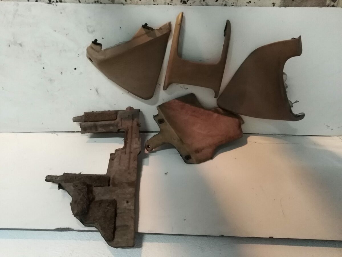 rivestimento plastica centrale cruscotto lato dx sx passeggero per lancia thesi 373441272248 2 rotated rivestimento plastica centrale cruscotto lato dx sx passeggero per lancia thesi