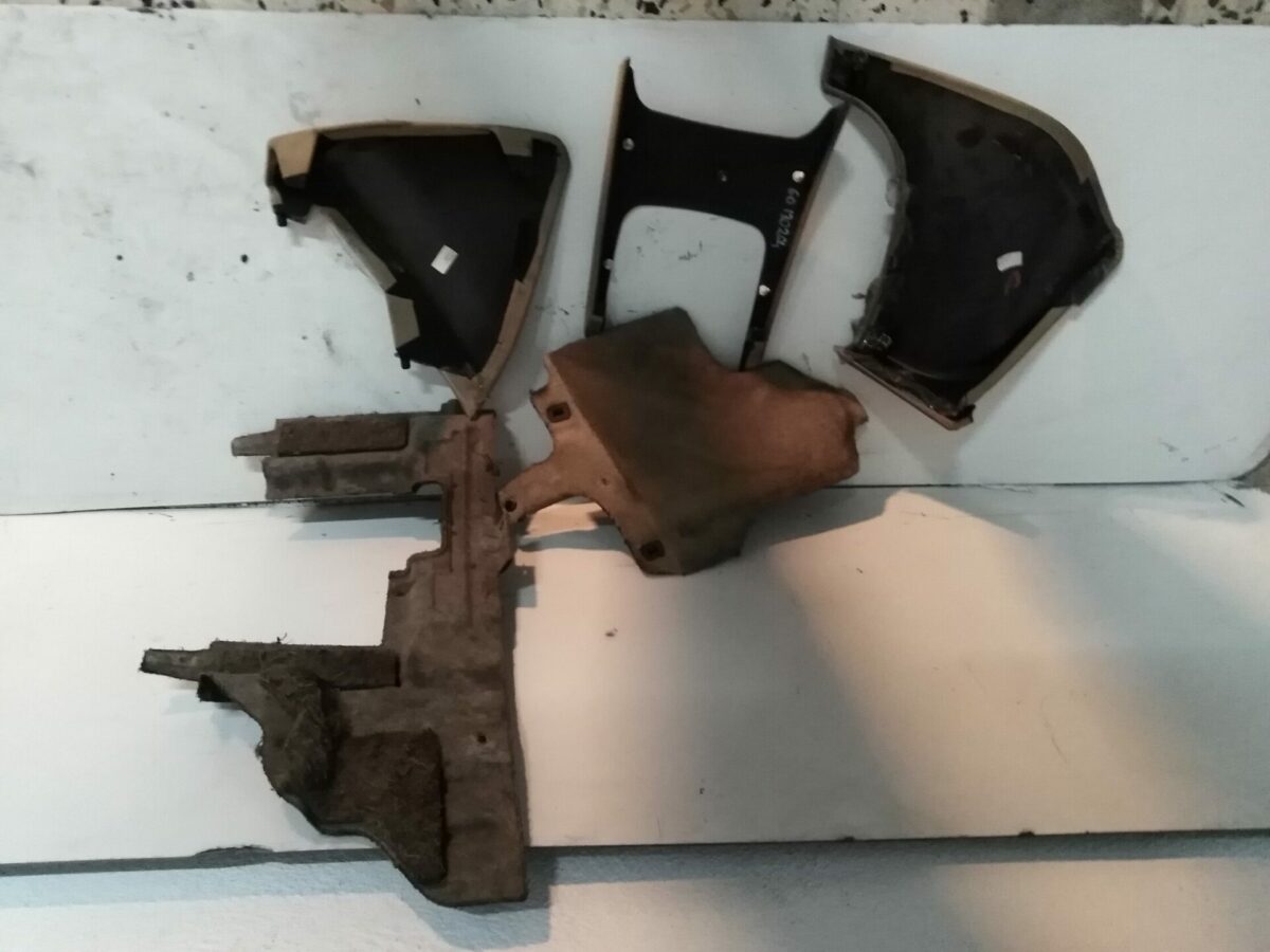 rivestimento plastica centrale cruscotto lato dx sx passeggero per lancia thesi 373441272248 3 rotated rivestimento plastica centrale cruscotto lato dx sx passeggero per lancia thesi