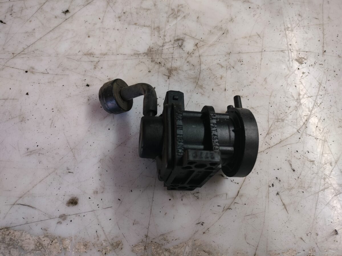 valvola convertitore di pressione per astra g signum vectra b vectra c vectra b 388039222058 2 valvola convertitore di pressione per astra g signum vectra b vectra c vectra (b
