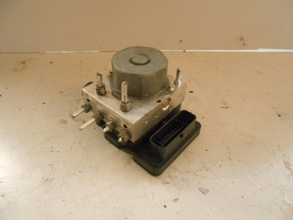 centralina pompa abs 476601203r per renault captur dacia sandero ii 142943804599 centralina pompa abs 476601203r per renault captur dacia sandero ii