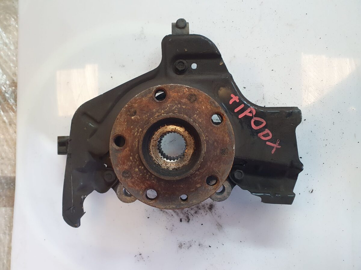fusello montante per tipo 2016 anteriore sx 388039221259 3 rotated fusello montante per tipo 2016 anteriore sx
