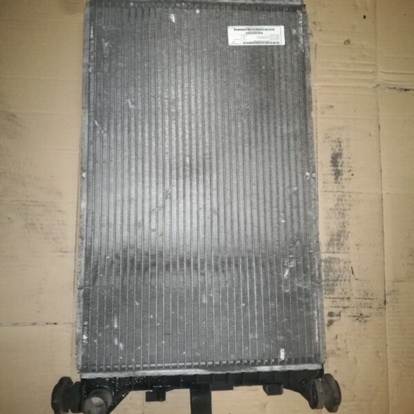 RADIATORE RAFFREDDAMENTO MOTORE XS4H-8C342-DA PER FORD FOCUS 2001>