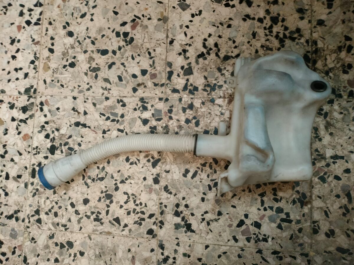 serbatoio liquido tergicristalli per citroen c4 grand picasso 388039221739 2 serbatoio liquido tergicristalli per citroen c4 grand picasso