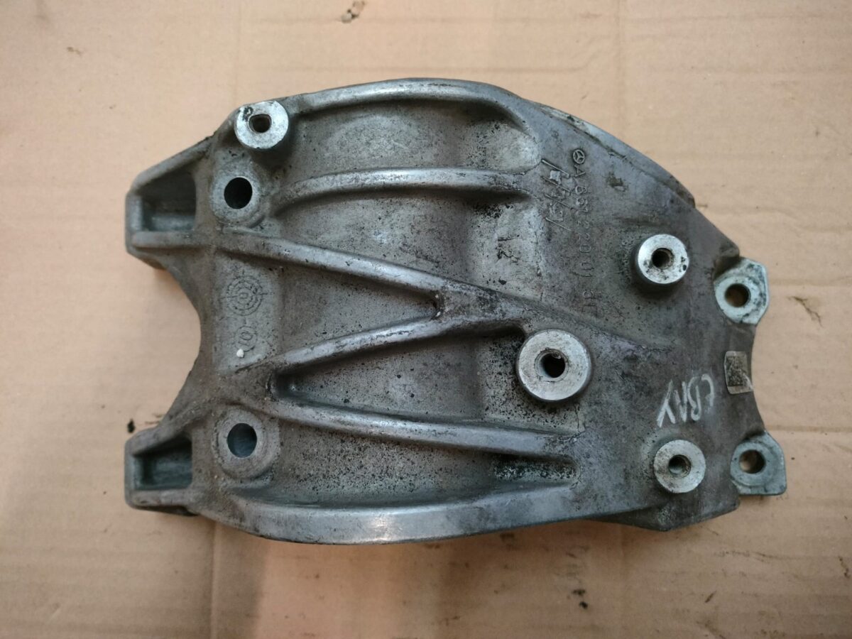 supporto semiasse anteriore per mercedes classe a 388039222129 supporto semiasse anteriore per mercedes classe a
