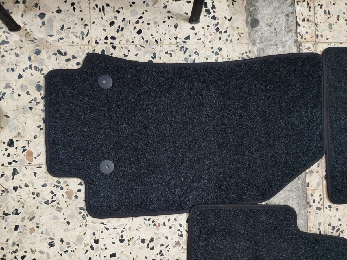 tappetini moquette set completo per citroen c3 aircross a88 388039218859 4 rotated tappetini moquette set completo per citroen c3 aircross (a88)