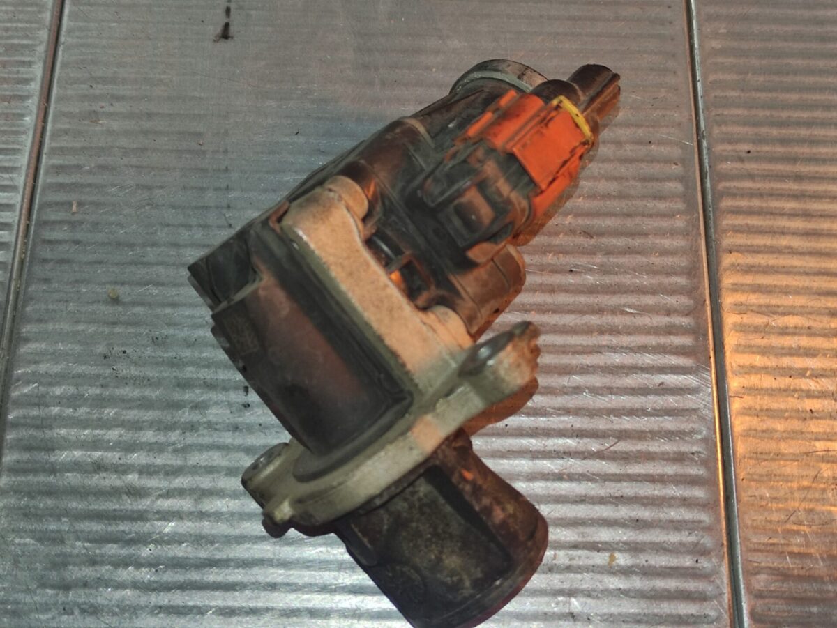 valvola egr per chevrolet aveo 2 citroen nemo fiat 500l 500x 13 diesel 373451635229 2 valvola egr per chevrolet aveo 2 citroen nemo fiat 500l 500x 1.3 diesel