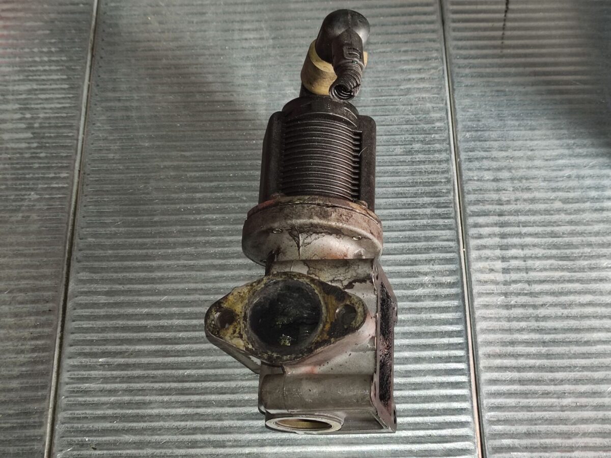 valvole egr per alfa romeo 156 19 2004 2009 373436706179 valvole egr per alfa romeo 156 1.9 2004-2009